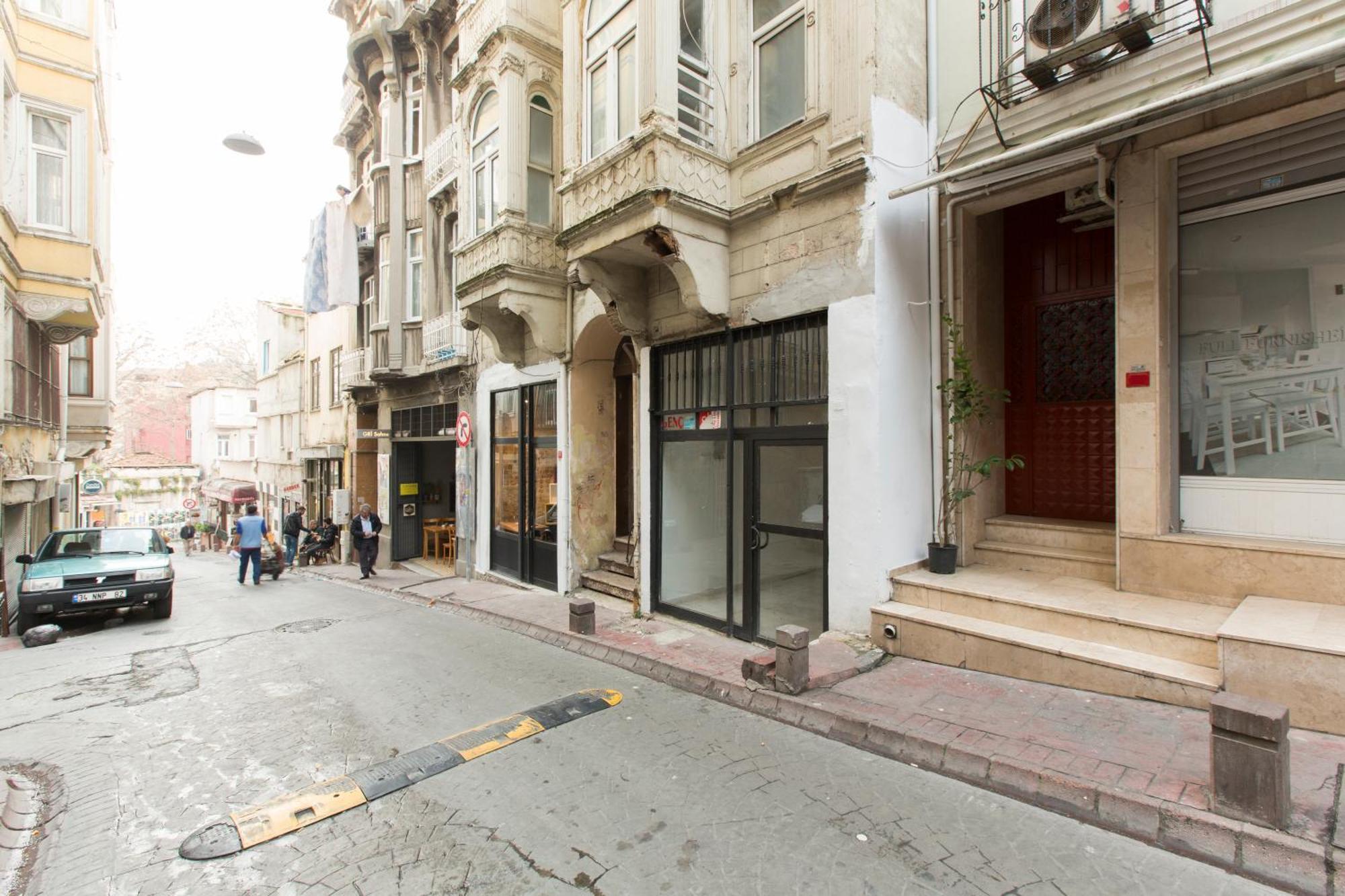 Ports Apartment Istanbul Exterior photo